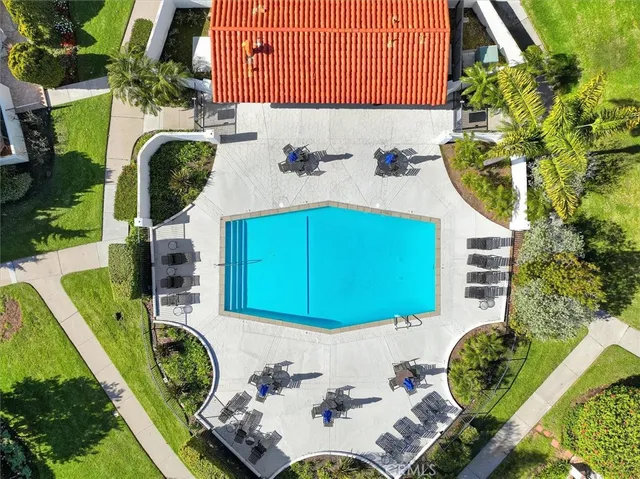 $2,150,000 | 2107 Vista Laredo, Newport Beach, CA 92660