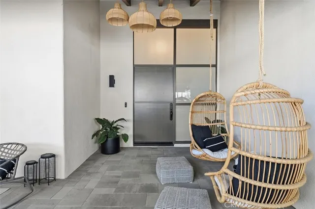 $2,150,000 | 2107 Vista Laredo, Newport Beach, CA 92660