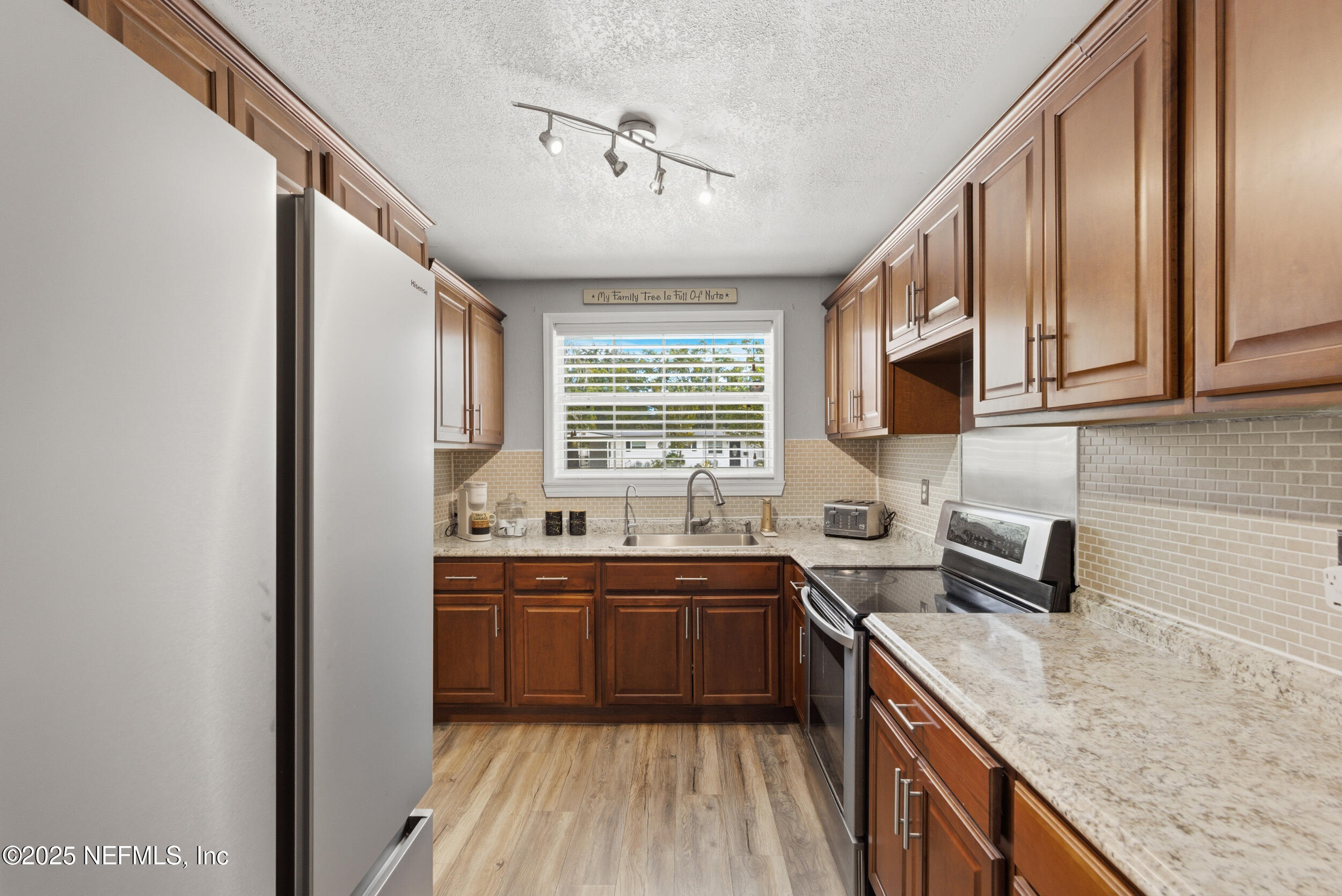 1020 Glynlea Road Jacksonville, FL 32216 - Photo 14 of 44 Kitchen