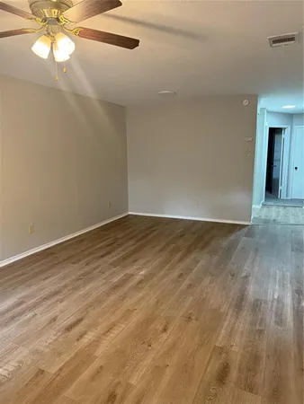 $1,550 | 304 East Hickory Street, Unit A, Kaufman, TX 75142