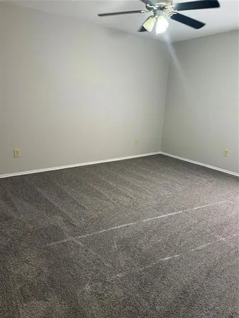 $1,550 | 304 East Hickory Street, Unit A, Kaufman, TX 75142