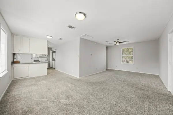 $995 | 7357 Brace Street, Houston, TX 77061