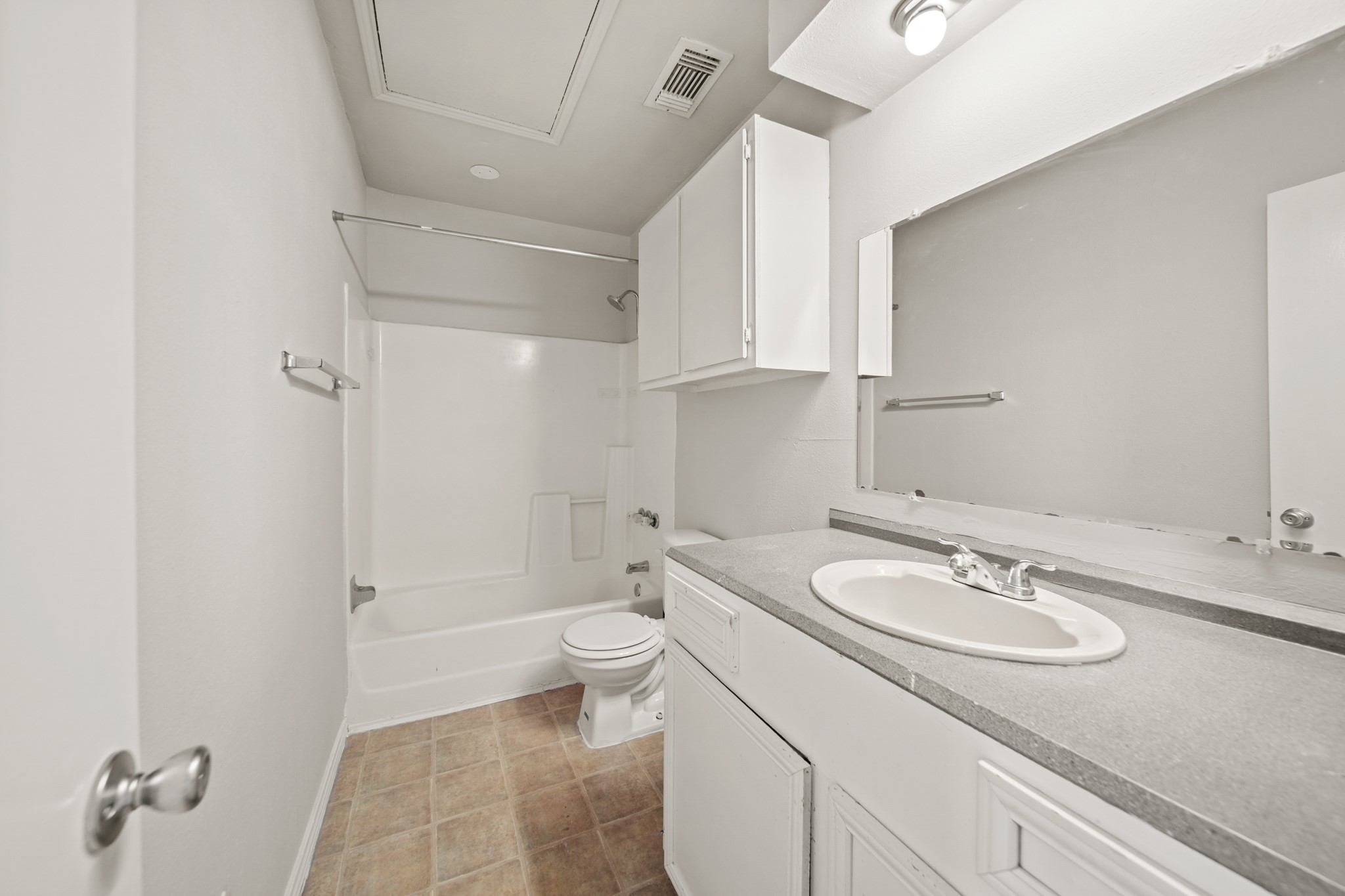 7357 Brace Street Houston, TX 77061 - Photo 9 of 13