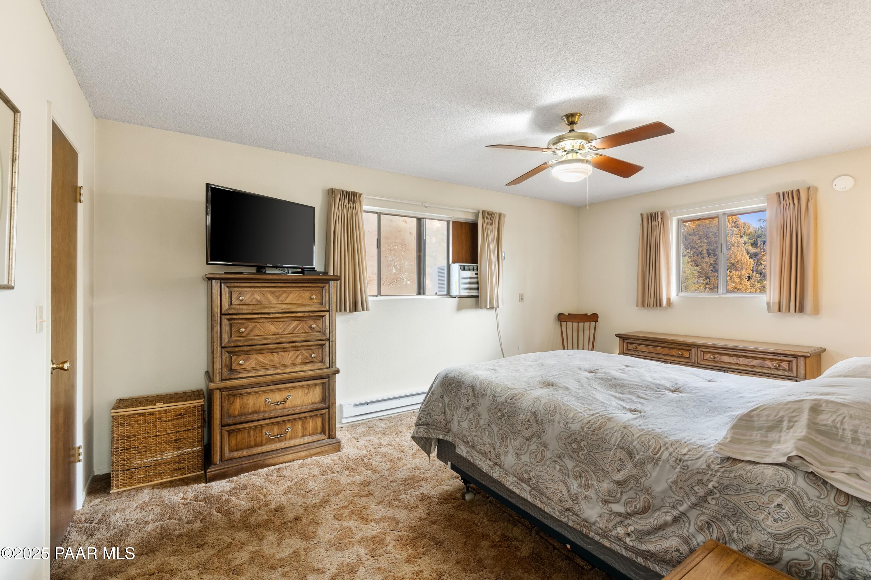 2198 Tonto Ridge Road Prescott, AZ 86305 - Photo 17 of 31 017_Primary Bedroom