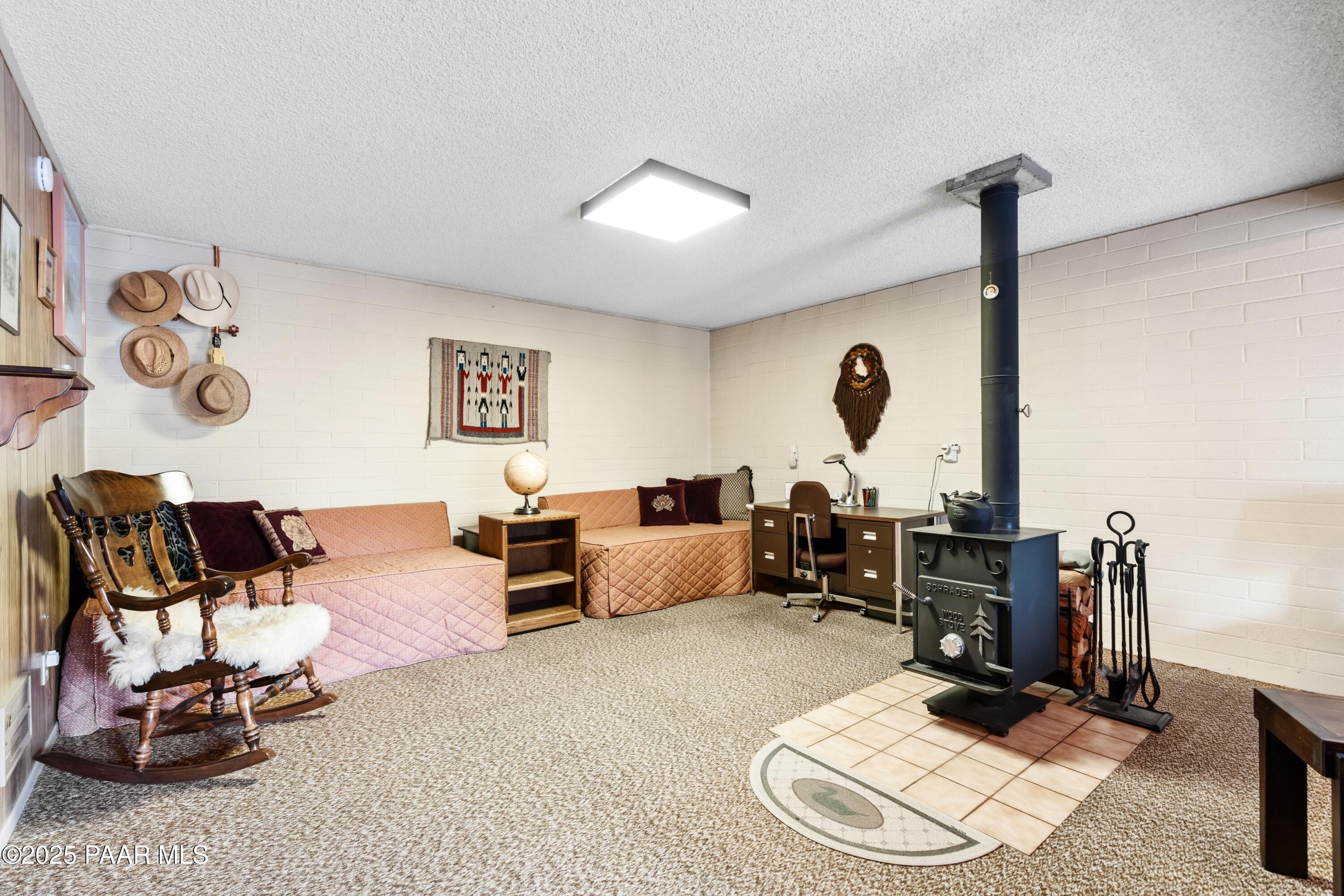 2198 Tonto Ridge Road Prescott, AZ 86305 - Photo 21 of 31 022_Family Room