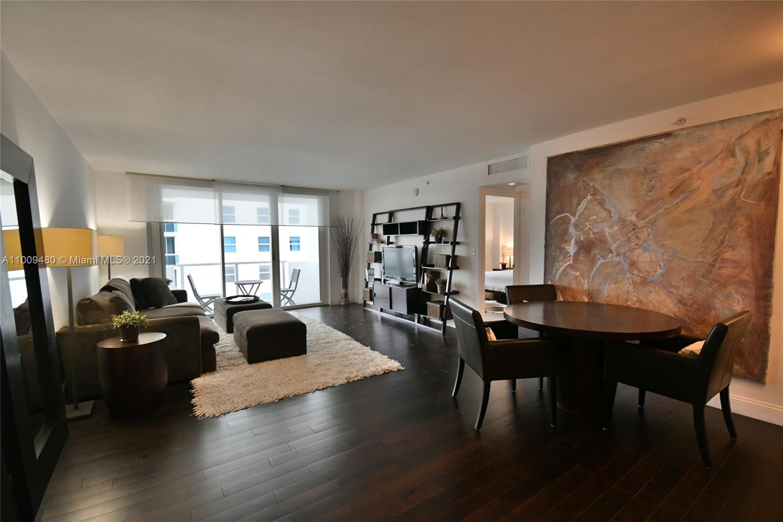 9195 Collins Avenue, Unit 811 Surfside, FL 33154 - Photo 15 of 31