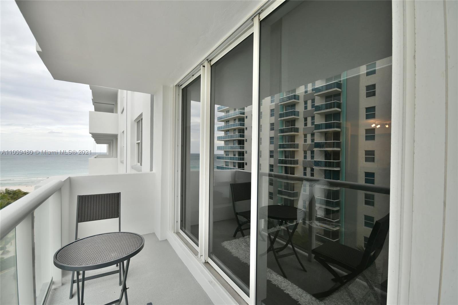 9195 Collins Avenue, Unit 811 Surfside, FL 33154 - Photo 18 of 31