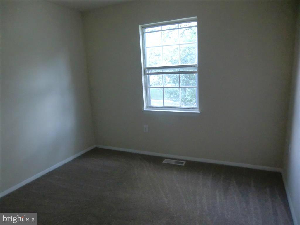 24126 Welsh Road Gaithersburg, MD 20882 - Photo 15 of 30 Bedroom