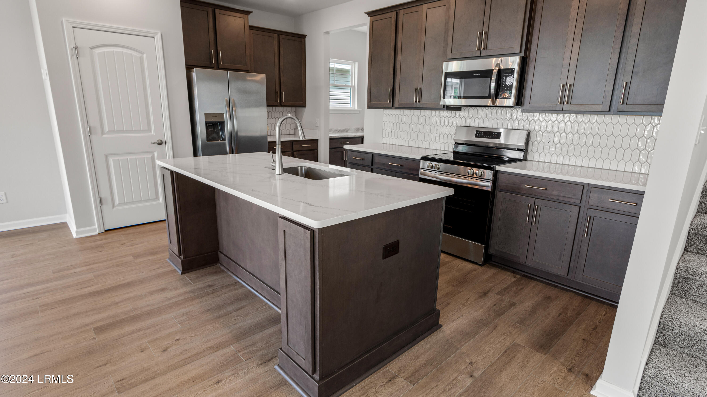 469 Sawmill Road Hardeeville, SC 29927 - Photo 3 of 18 kitchen appliances