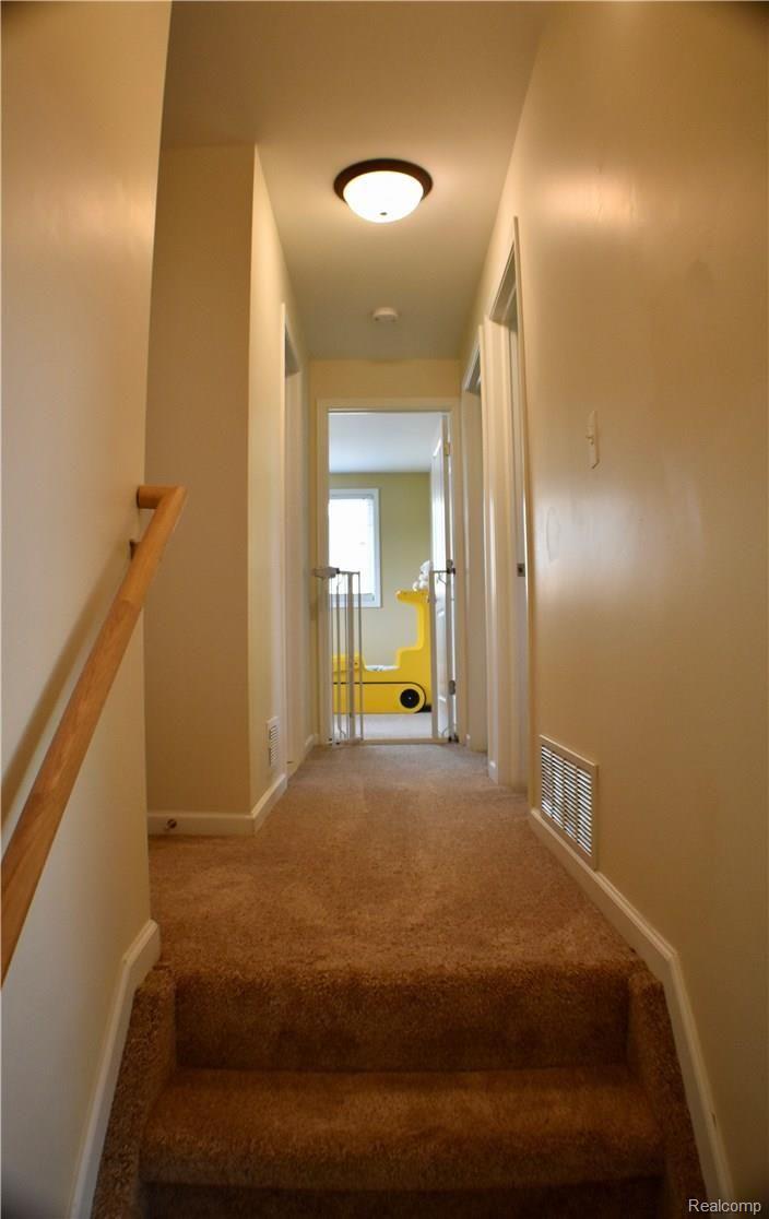 29651 Curtis Road Livonia, MI 48152 - Photo 22 of 47 fullsizeoutput_3d2c.jpeg