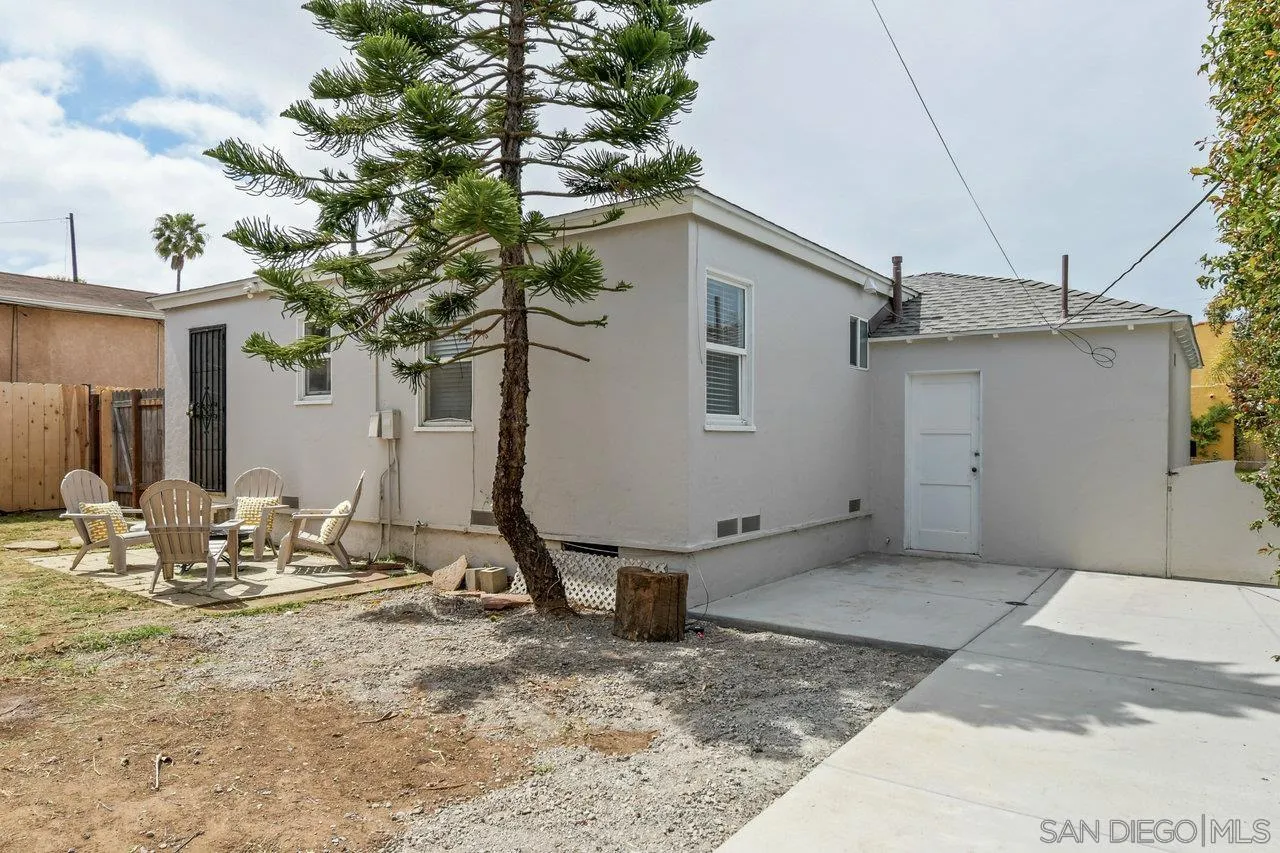 4614-4616 Larkspur Street San Diego, CA 92107 - Photo 26 of 51