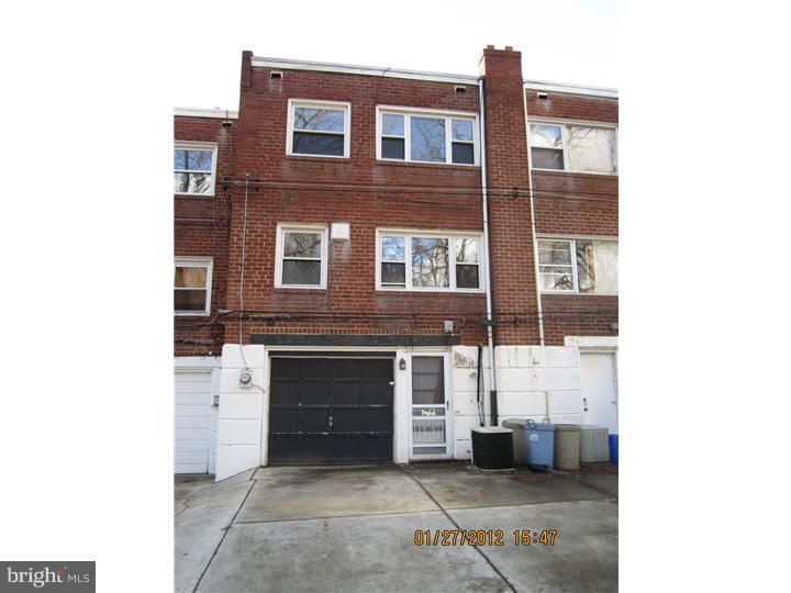 2739 East Country Club Road Philadelphia, PA 19131 - Photo 2 of 9 Exterior Back