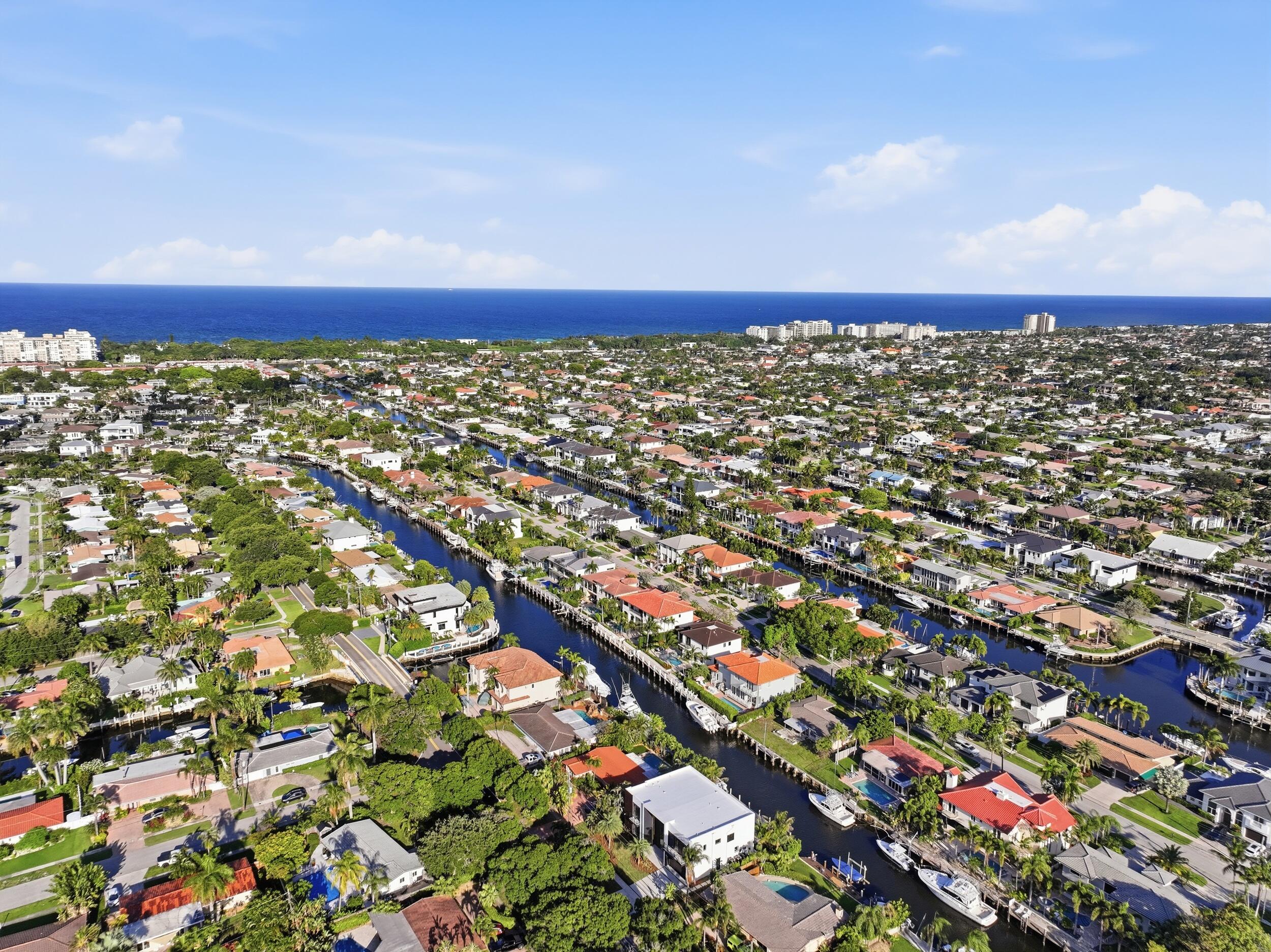 2360 Northeast 49th Street Lighthouse Point, FL 33064 - Photo 63 of 66 44_dji_20260519181415_0203_d