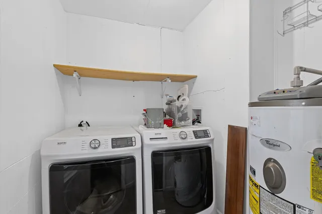 $179,900 | 110 West Warren Street, St. Joseph, IL 61873