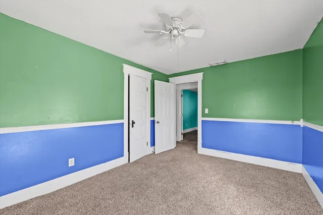 $179,900 | 110 West Warren Street, St. Joseph, IL 61873