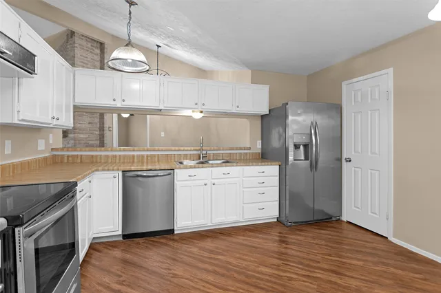 $259,900 | 4807 Bridgemont Lane, Spring, TX 77388