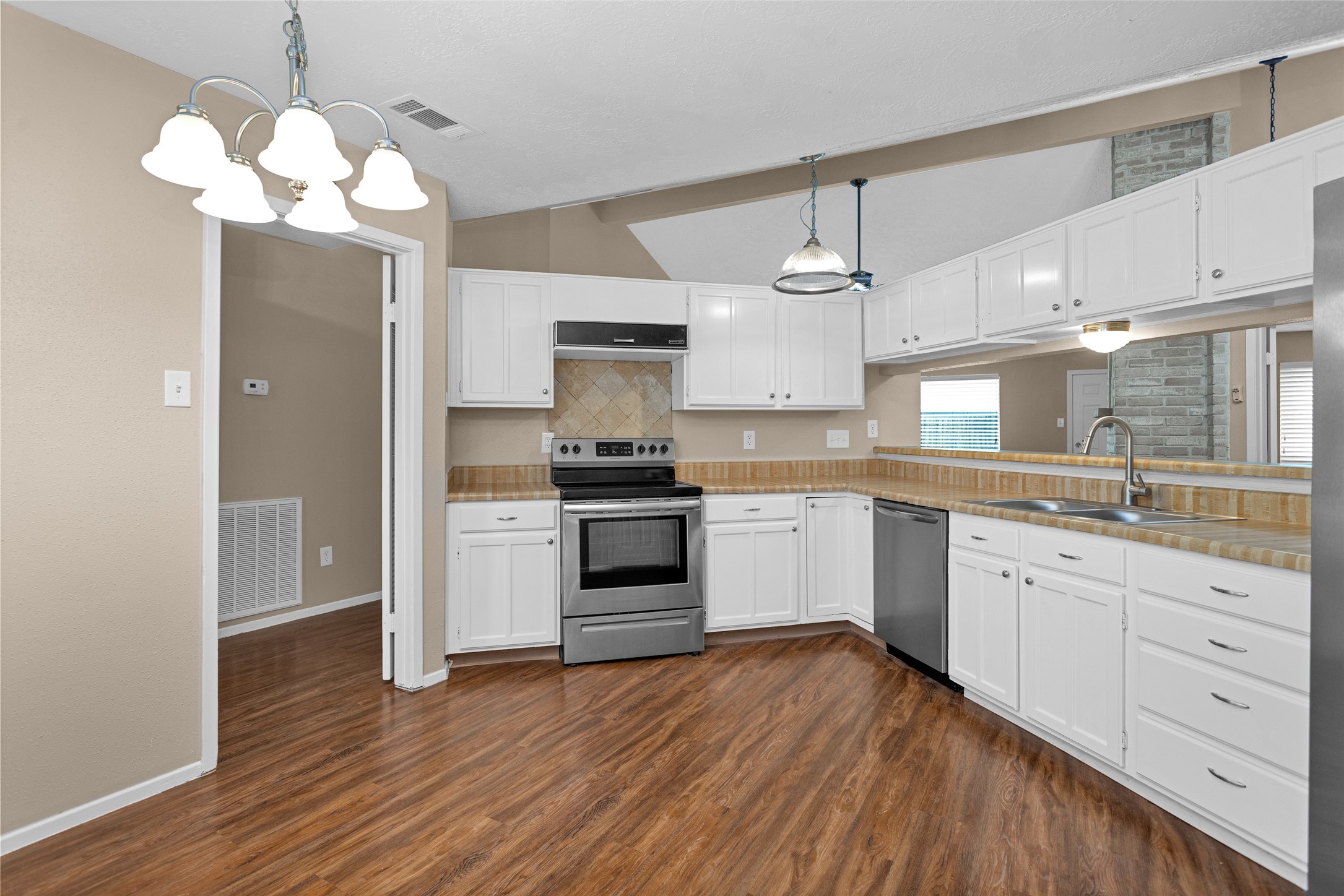 4807 Bridgemont Lane Spring, TX 77388 - Photo 14 of 42 Lots of cabinet space