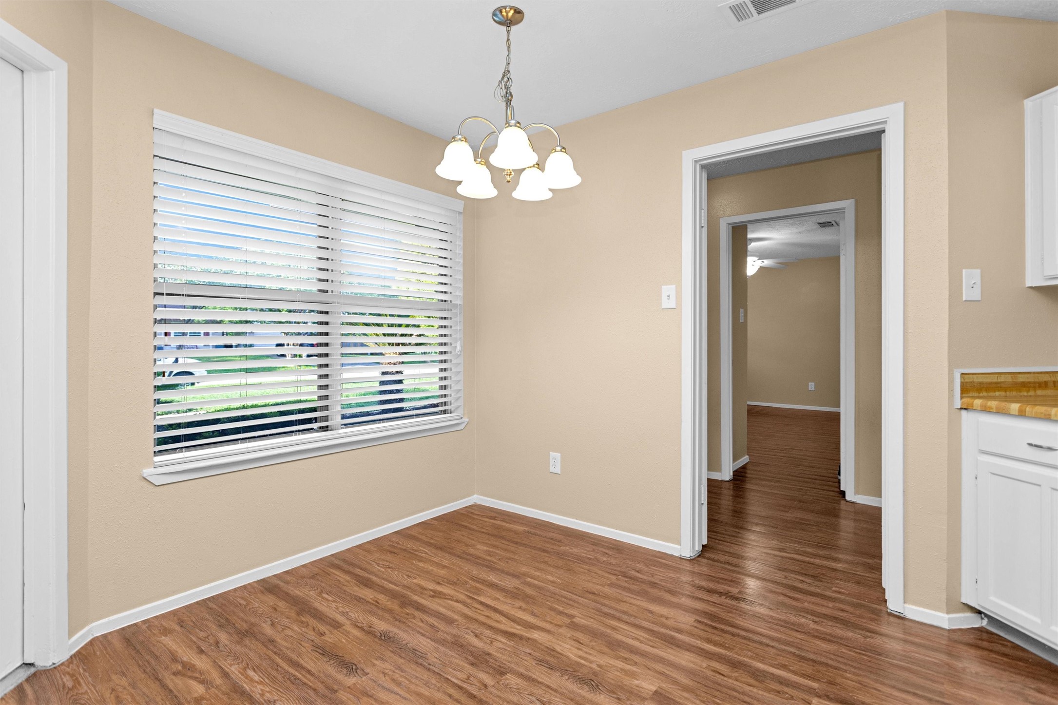 4807 Bridgemont Lane Spring, TX 77388 - Photo 15 of 42 Enjoy your coffee and watch the birds from this cozy breakfast nook.