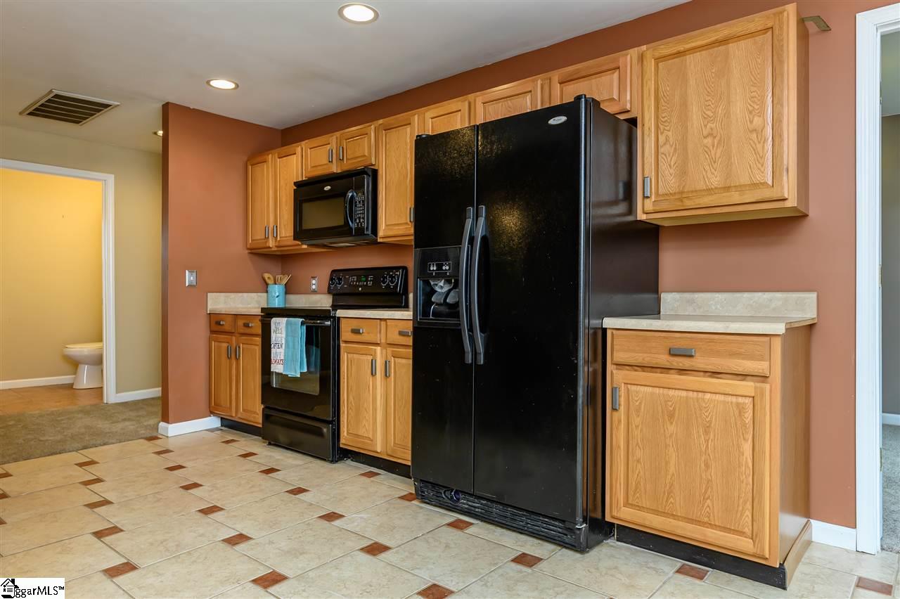205 Craig Street Fountain Inn, SC 29644 - Photo 13 of 35