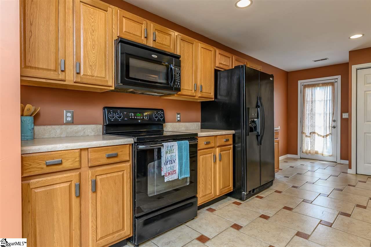205 Craig Street Fountain Inn, SC 29644 - Photo 16 of 35