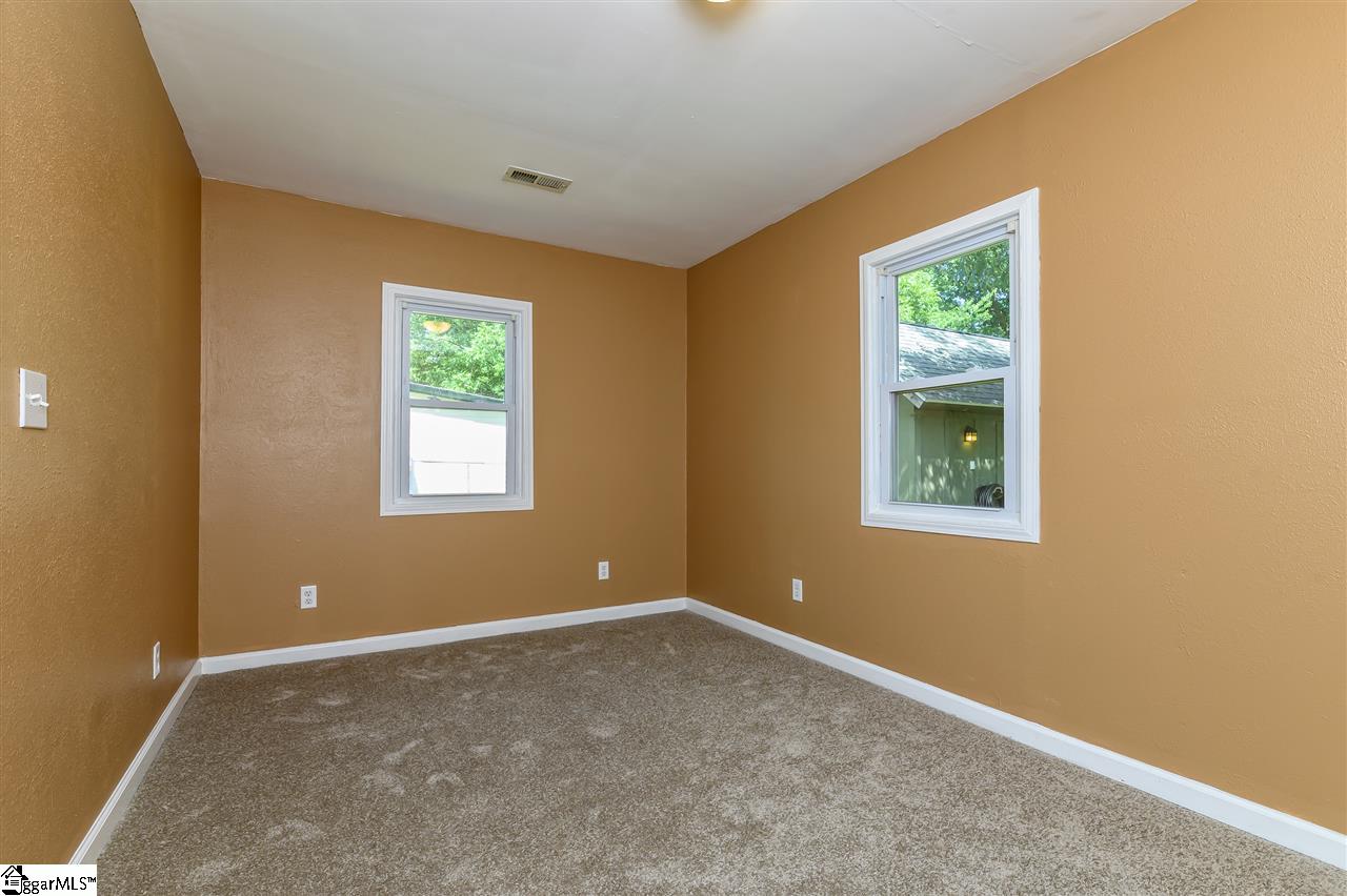 205 Craig Street Fountain Inn, SC 29644 - Photo 25 of 35