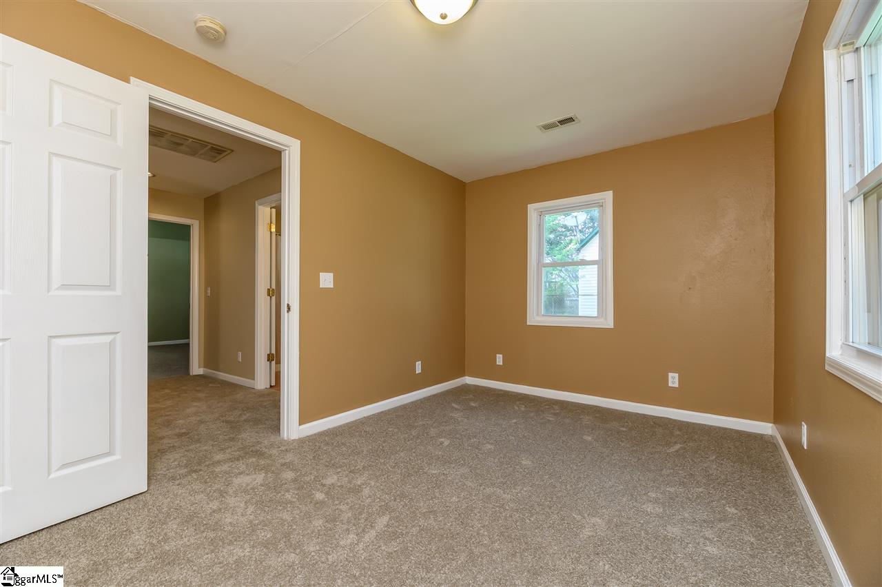 205 Craig Street Fountain Inn, SC 29644 - Photo 26 of 35