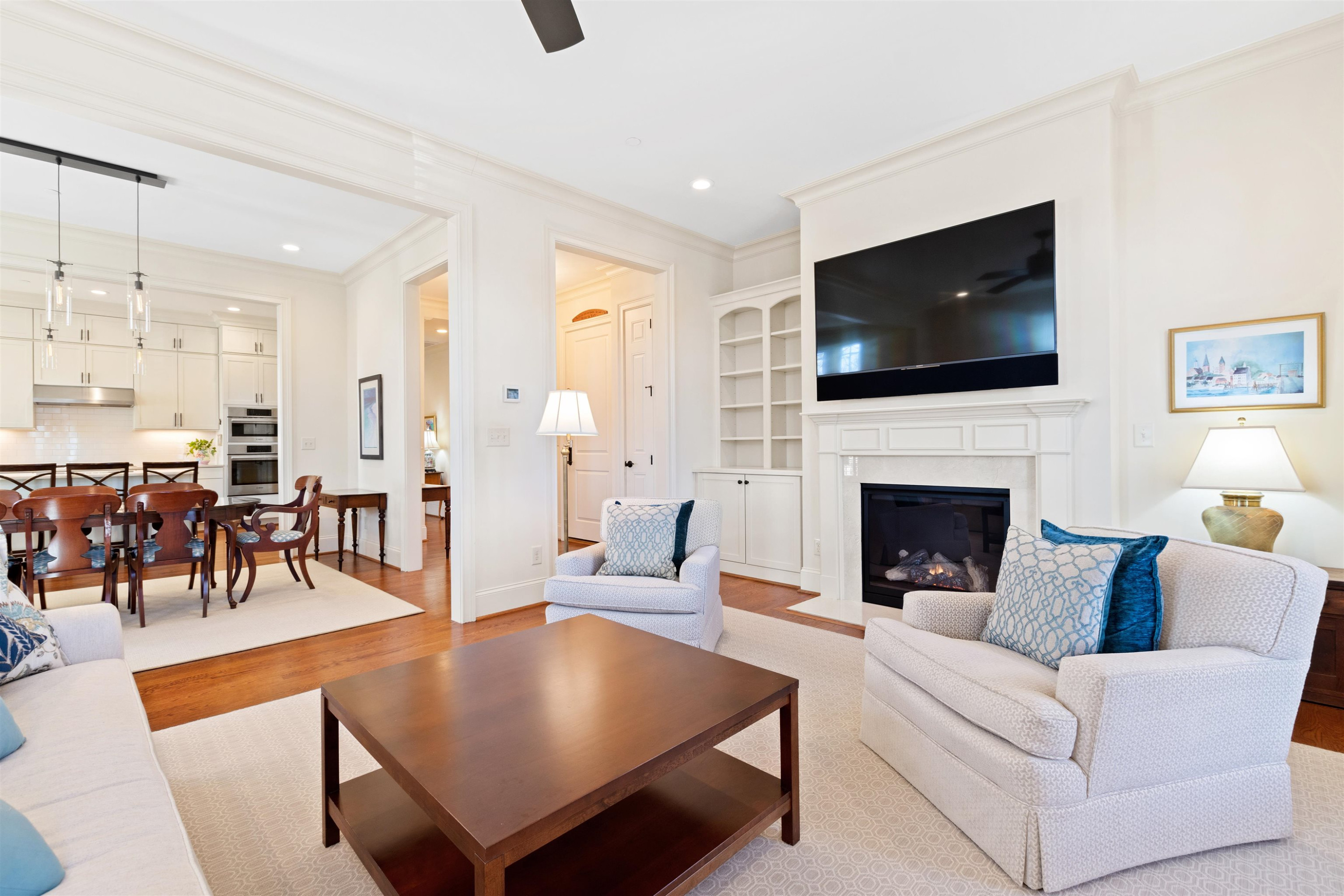 2011 Fairview Road, Unit 210 Raleigh, NC 27608 - Photo 5 of 46 Photo 5