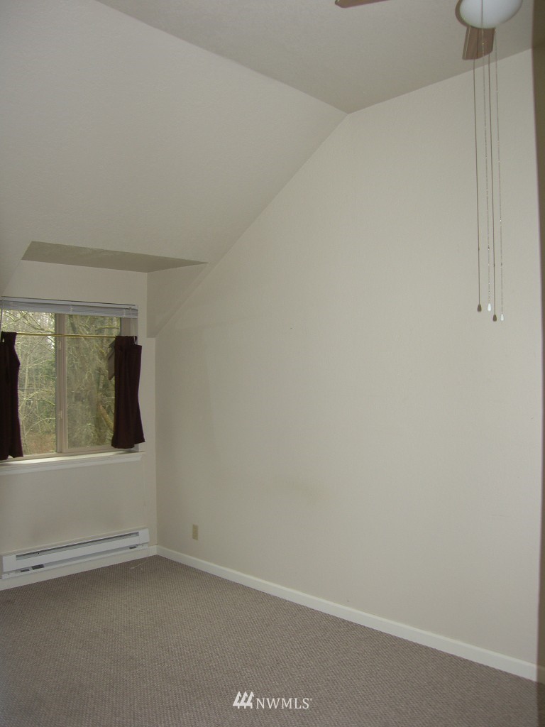 26032 Ansell Road Northwest Poulsbo, WA 98370 - Photo 9 of 15 Gallery Image 9