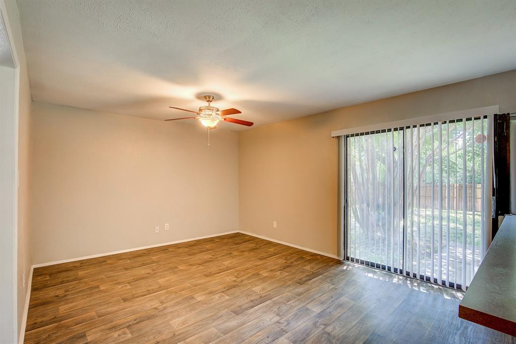 7801 Summerglen Road Fort Worth, TX 76133 - Photo 24 of 40