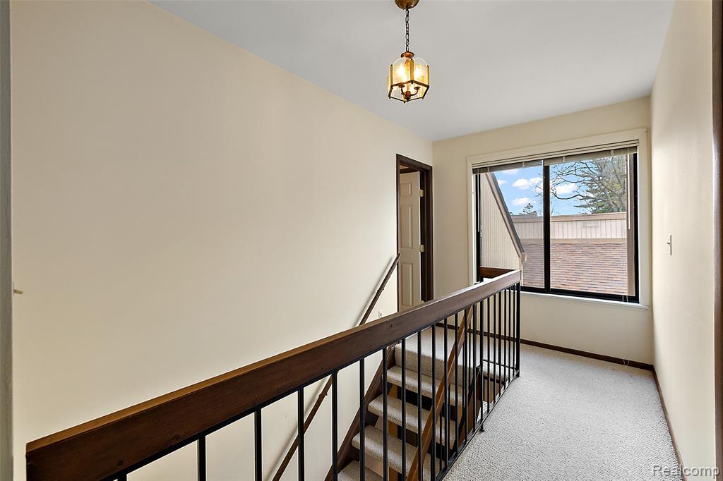 23243 Farmington Road Farmington, MI 48336 - Photo 17 of 40 Gallery Image 17