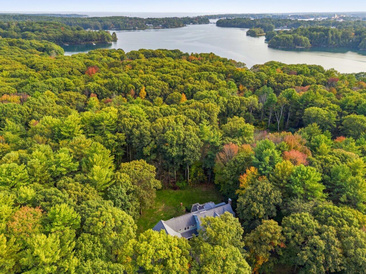7 Spruce Point Road Kittery, ME 03904 - Photo 4 of 86 4
