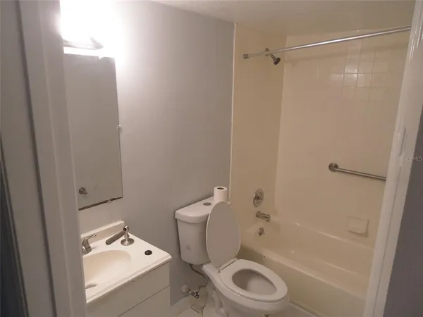 $153,000 | 914 Lake Destiny Road, Unit A, Altamonte Springs, FL 32714