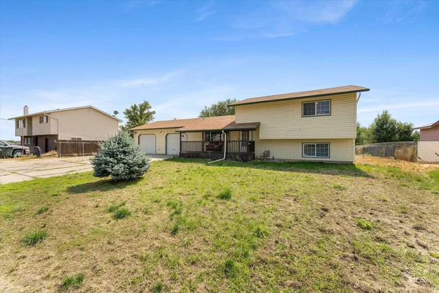 $345,000 | 115 Northwest Wilson Circle, Mountain Home, ID 83647