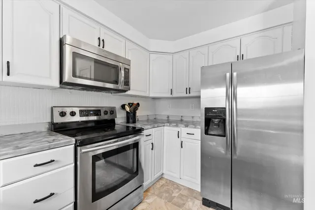 $345,000 | 115 Northwest Wilson Circle, Mountain Home, ID 83647