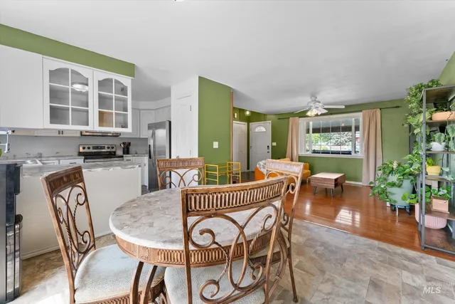 $345,000 | 115 Northwest Wilson Circle, Mountain Home, ID 83647