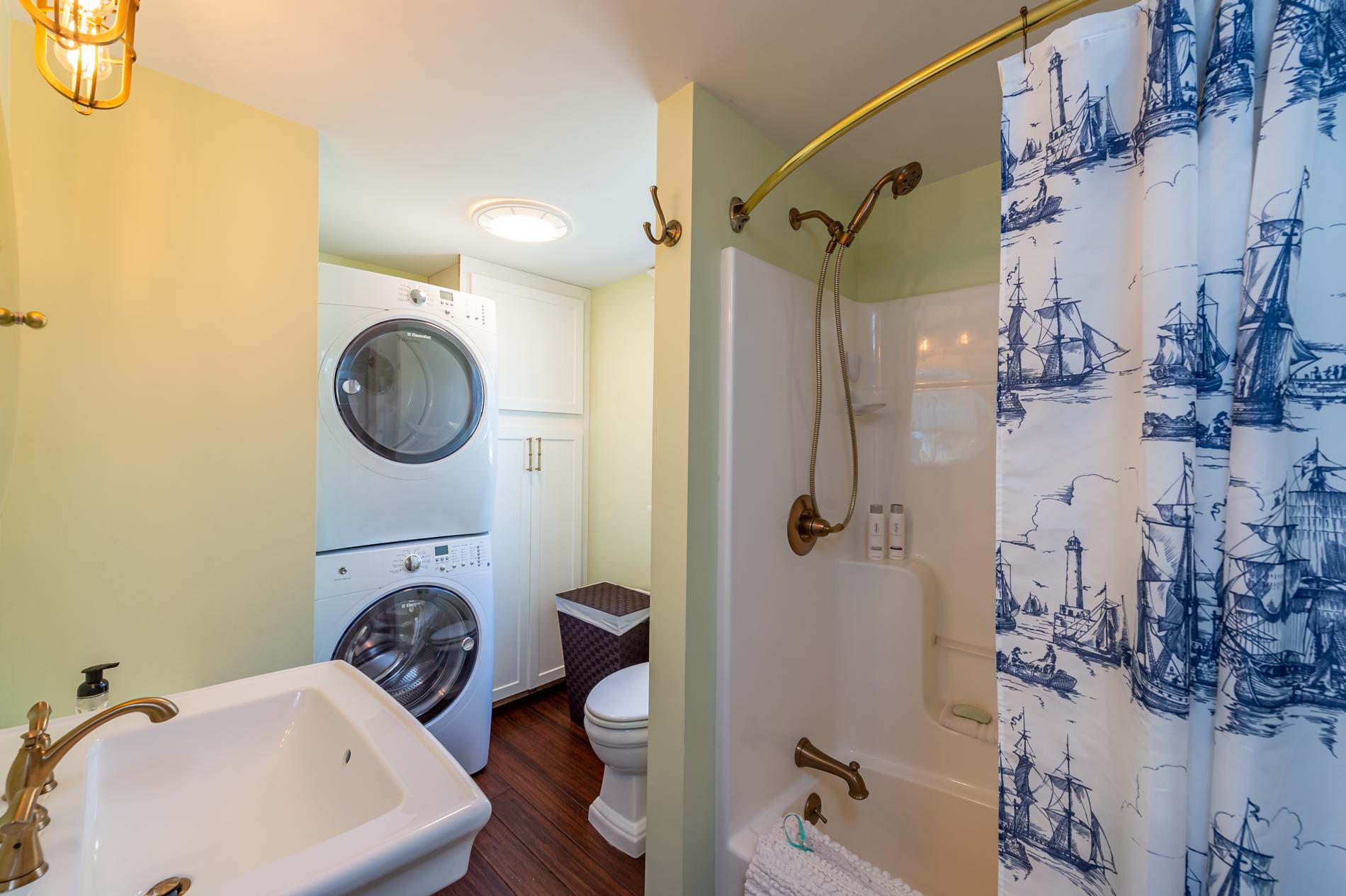 3 Upper Rich Cove Road Harpswell, ME 04079 - Photo 16 of 73 18 First Floor Bathroom