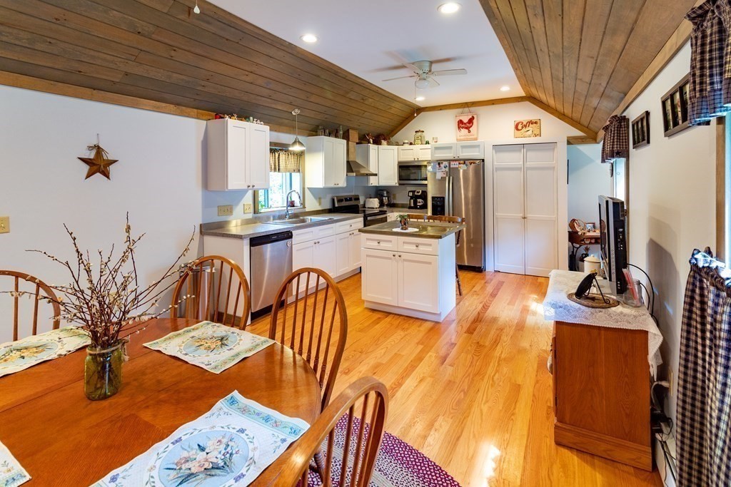 6 Mc Carthy Road North Brookfield, MA 01535 - Photo 7 of 36 Gallery Image 7