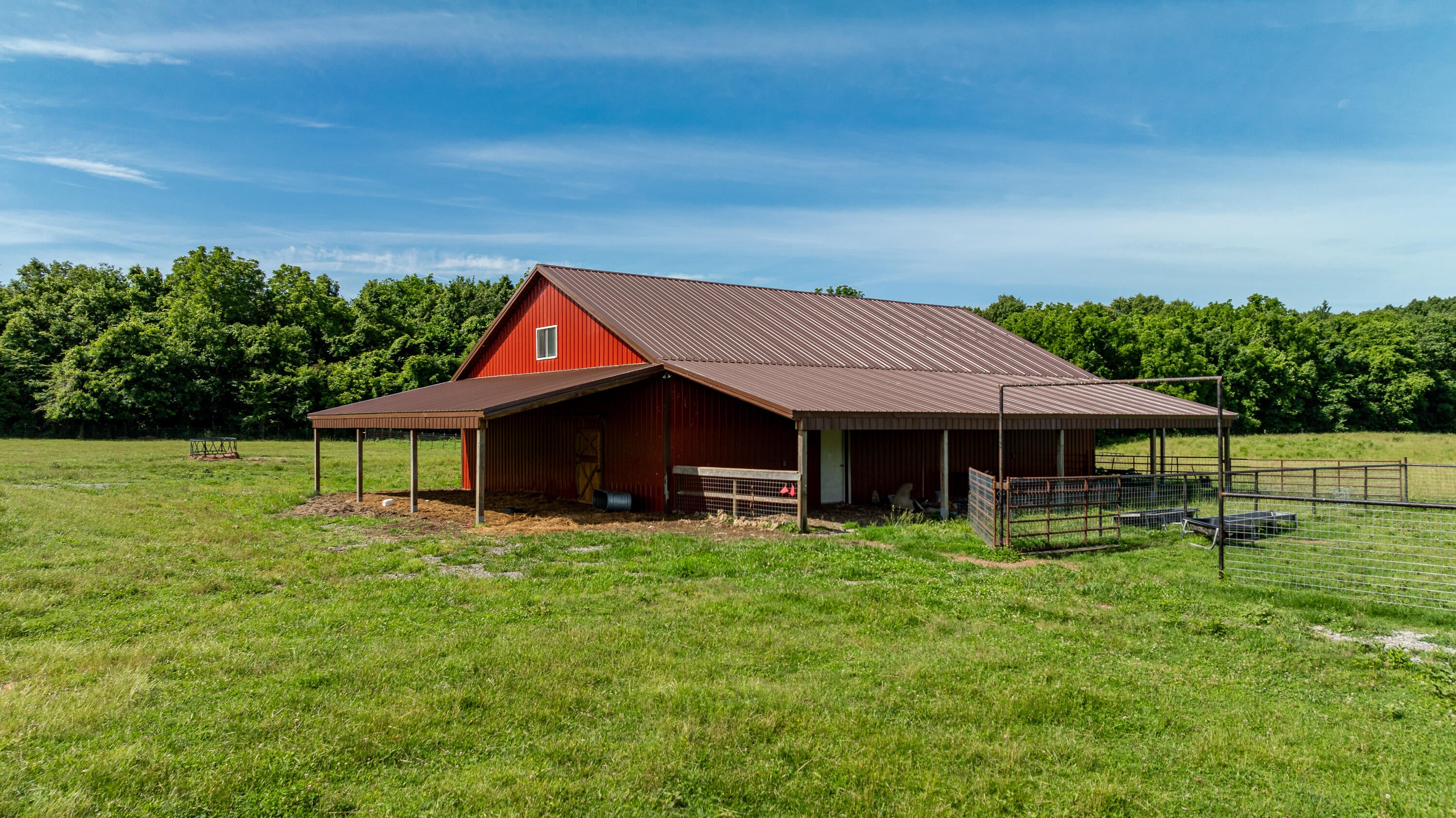 33601 South 680 Road Jay, OK 74346 - Photo 23 of 78 40x60 amish built barn