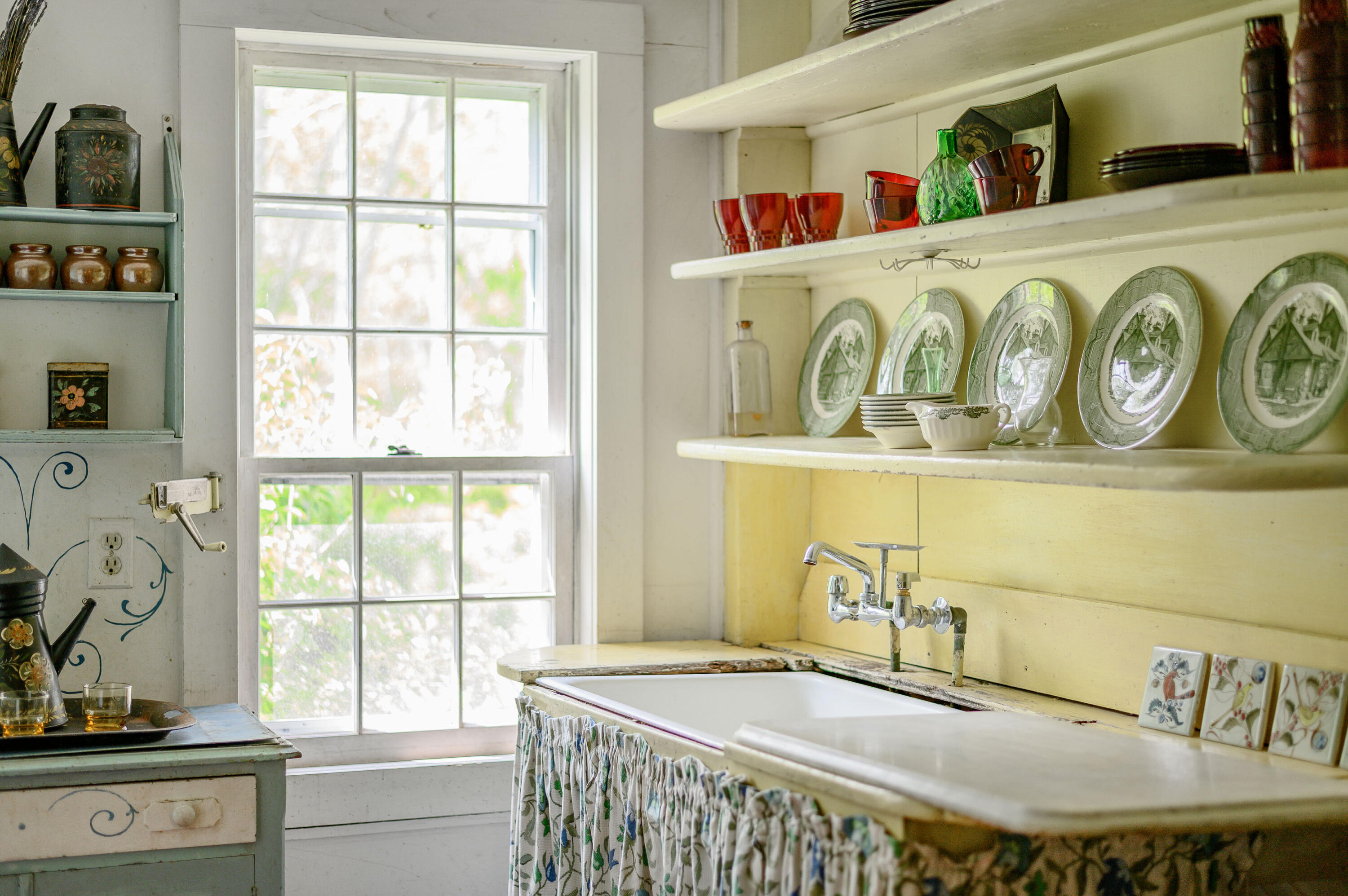 75 Massasoit Road Eastham, MA 02642 - Photo 12 of 49 a bathroom with a sink and a window