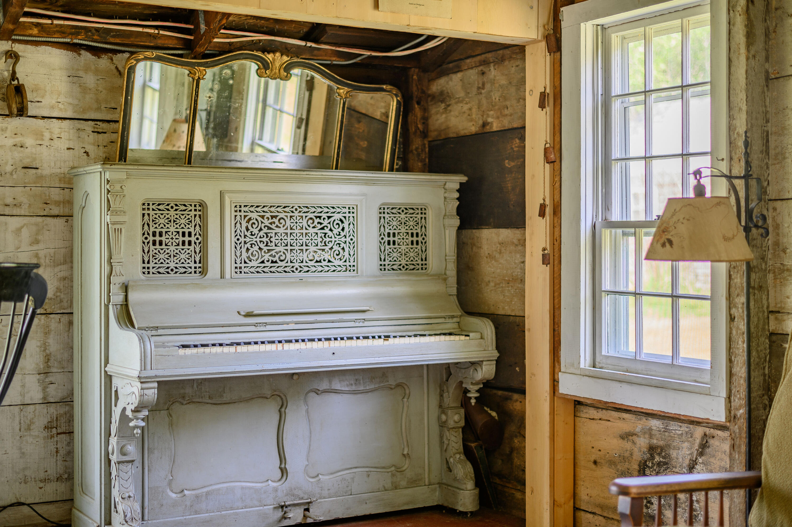 75 Massasoit Road Eastham, MA 02642 - Photo 33 of 49 a view of a fireplace