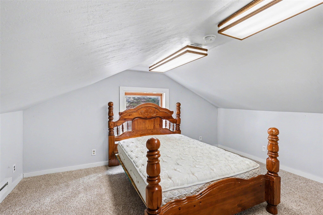 308 South Center Street Stockbridge, MI 49285 - Photo 12 of 22
