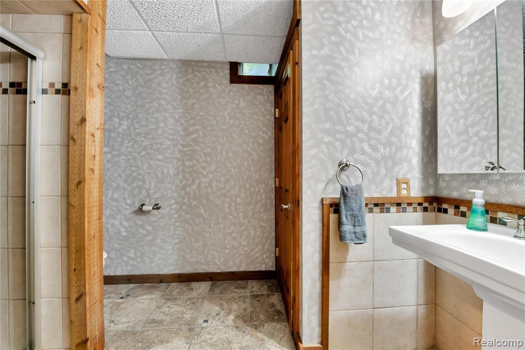 13514 Germany Road Fenton, MI 48430 - Photo 23 of 54