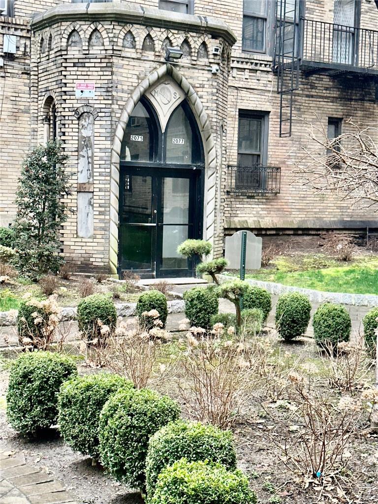 2075 Wallace Avenue, Unit 546 Bronx, NY 10462 - Photo 8 of 10