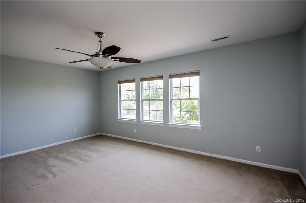 6217 Castlecove Road Charlotte, NC 28278 - Photo 12 of 24