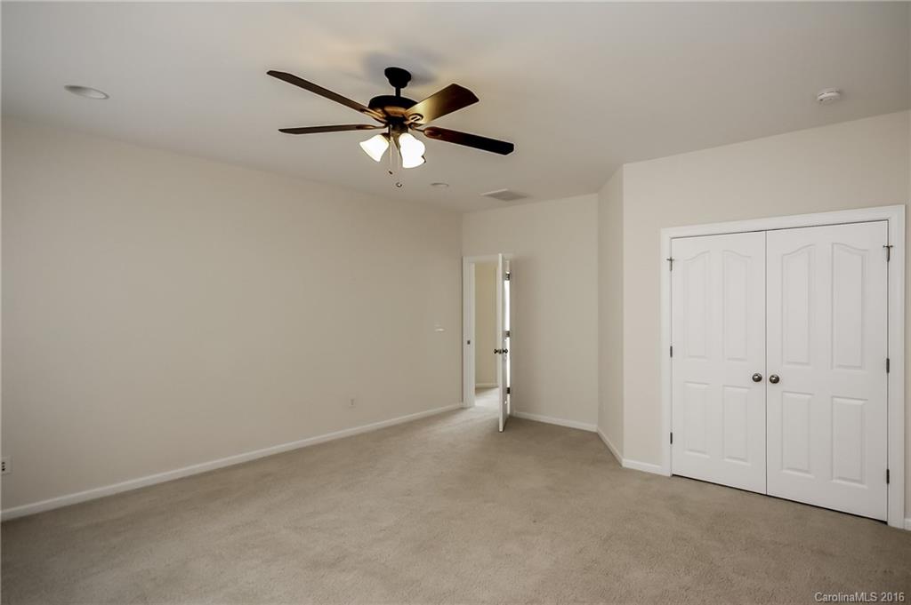 6217 Castlecove Road Charlotte, NC 28278 - Photo 14 of 24