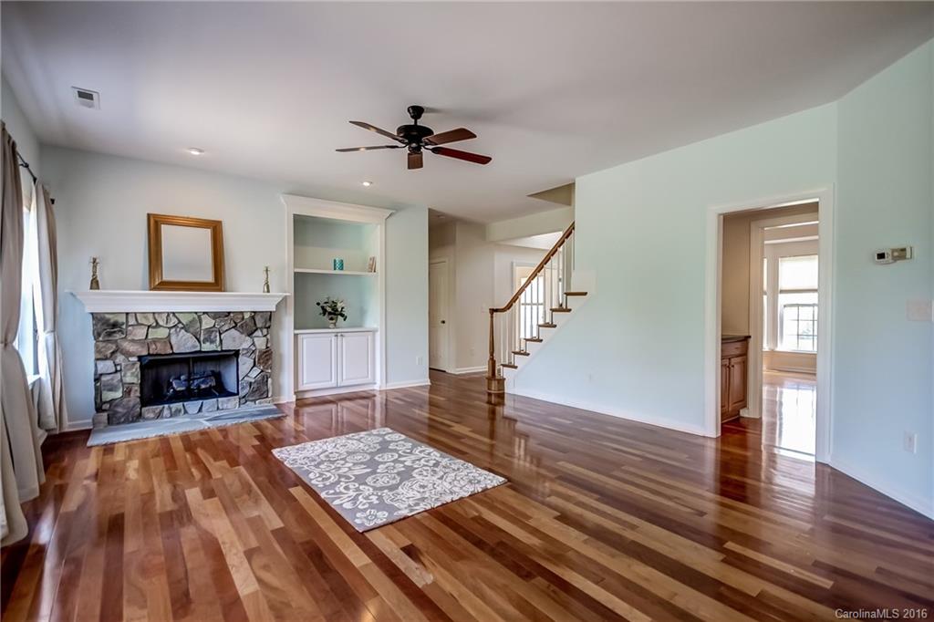 6217 Castlecove Road Charlotte, NC 28278 - Photo 6 of 24