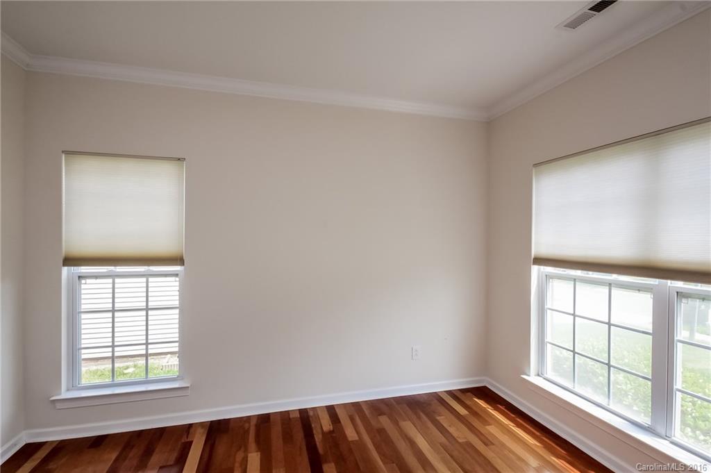 6217 Castlecove Road Charlotte, NC 28278 - Photo 9 of 24