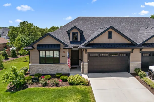 $679,900 | 1352 Lacoma Drive, Lockport, IL 60441