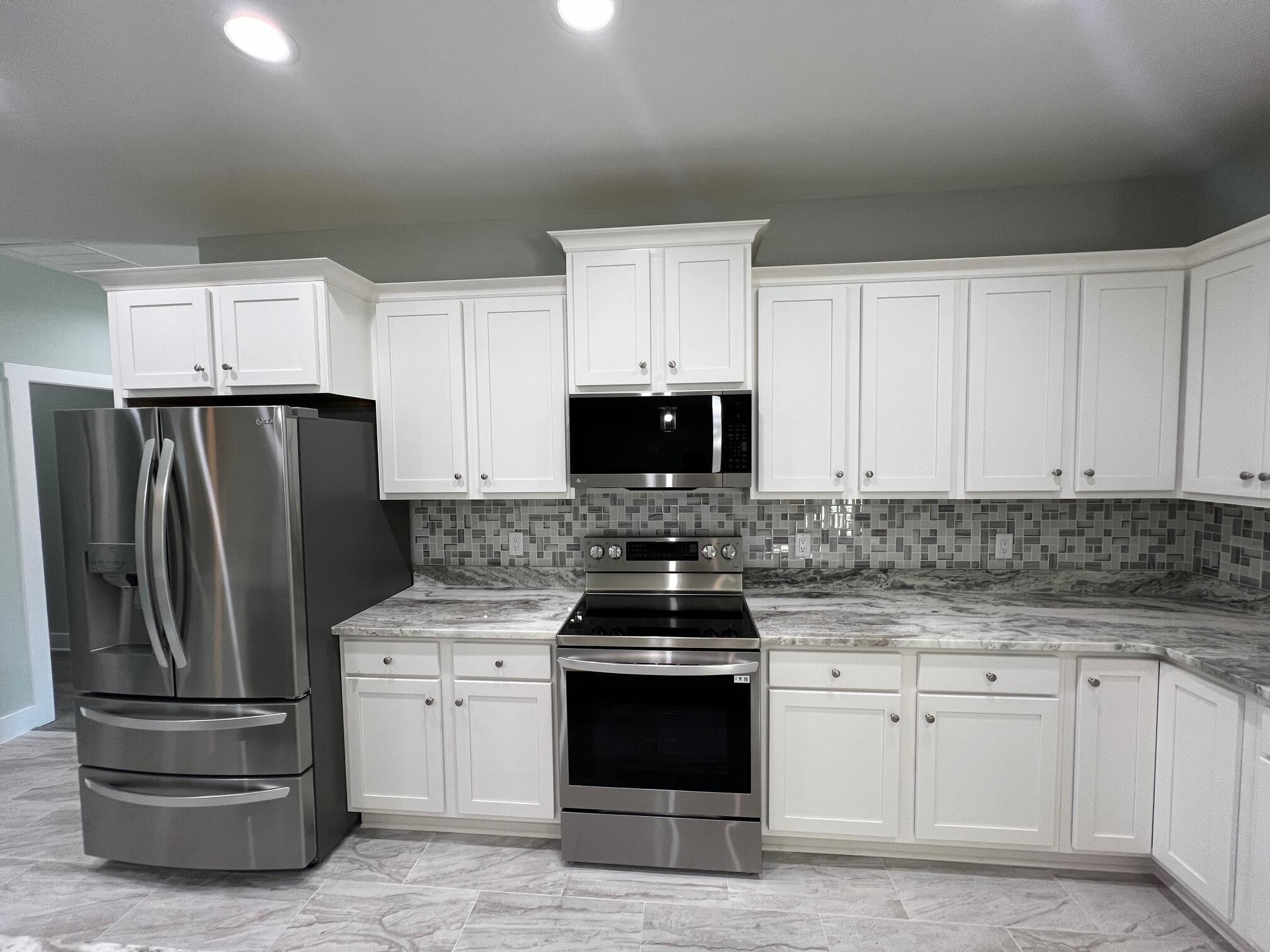 100 Dolphin Road Mary Esther, FL 32569 - Photo 11 of 40 IMG_3320