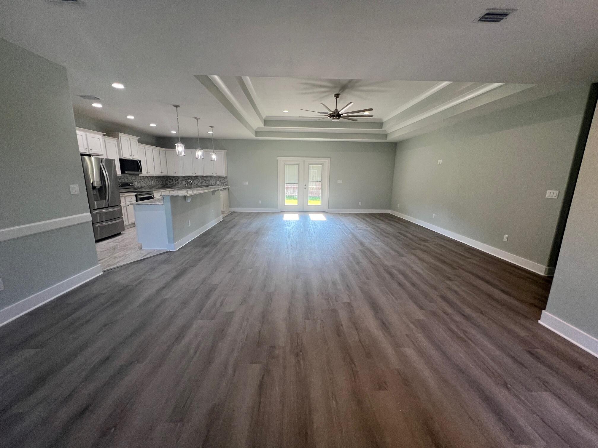 100 Dolphin Road Mary Esther, FL 32569 - Photo 4 of 40 IMG_3361